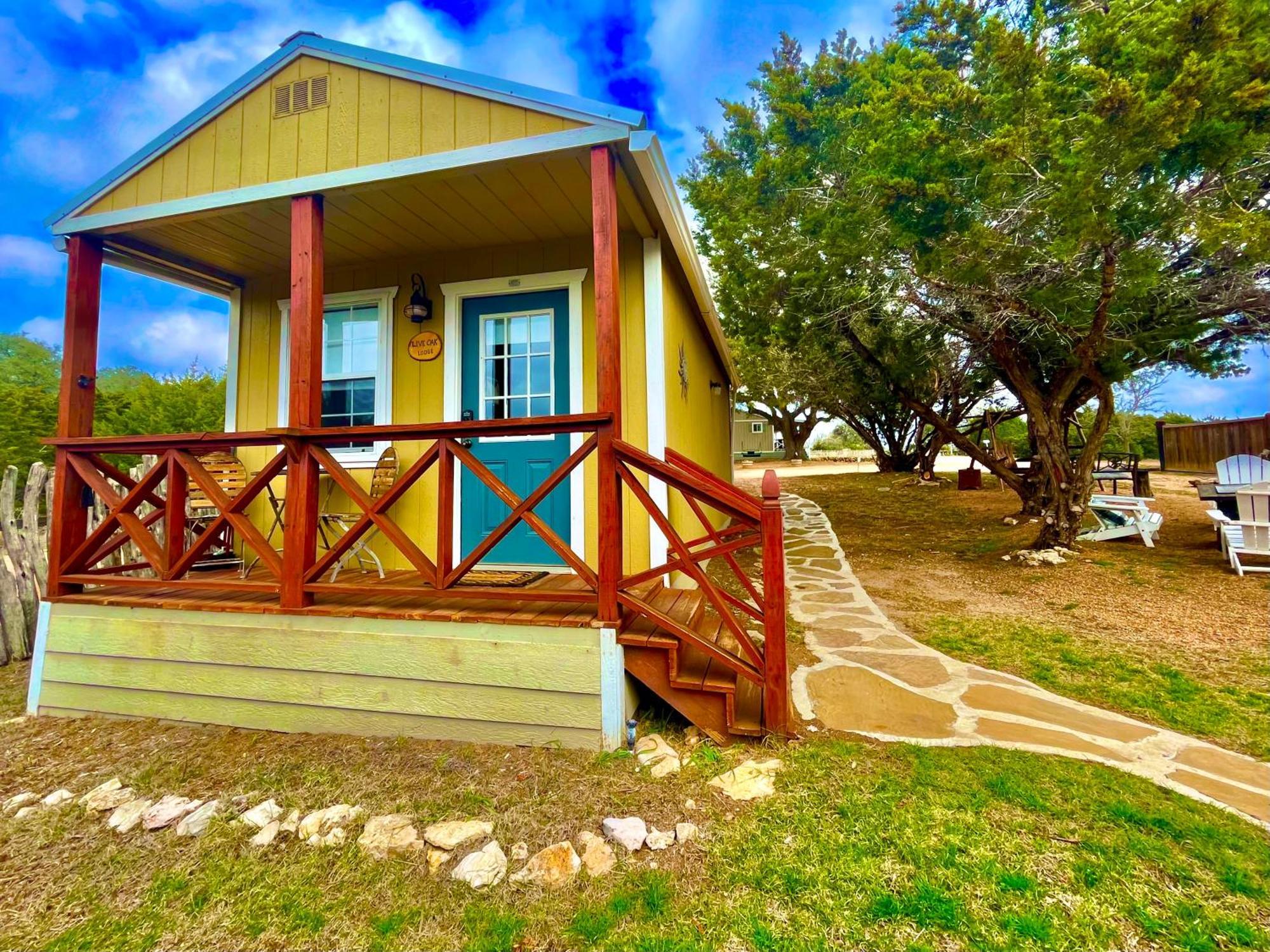 Hotel The Alexander At Creek Road Dripping Springs Exterior foto