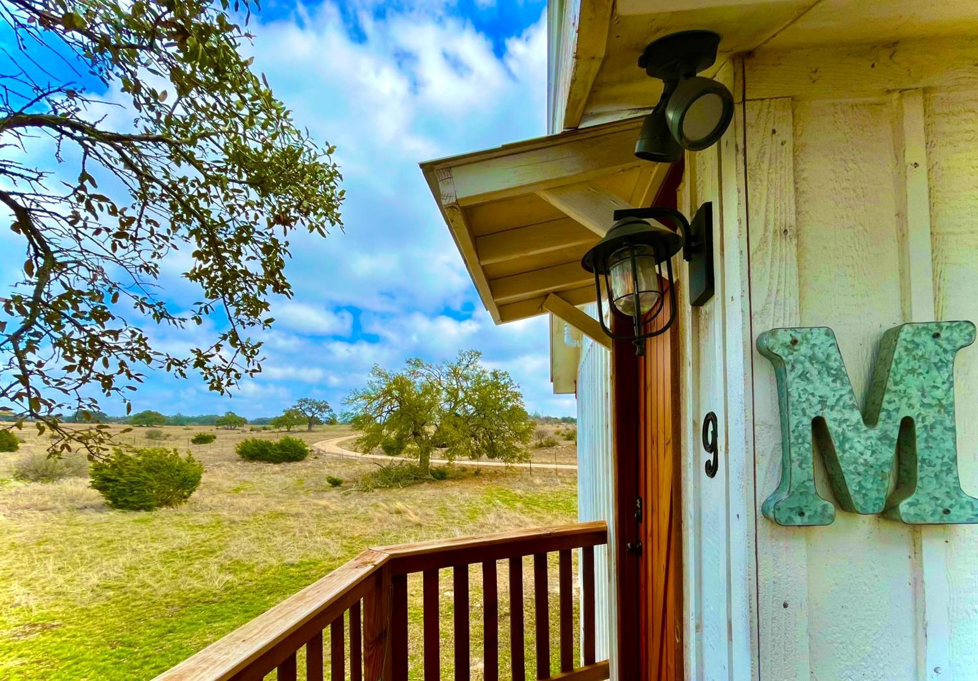 Hotel The Alexander At Creek Road Dripping Springs Exterior foto