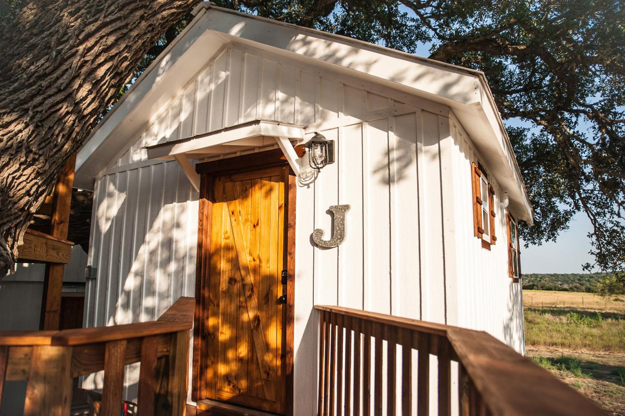 Hotel The Alexander At Creek Road Dripping Springs Exterior foto